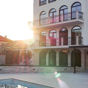 Stari Dvor Hotel Ugljan