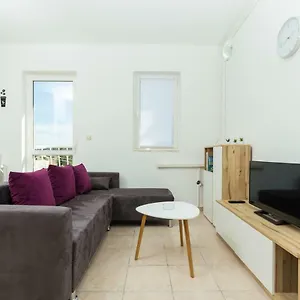3* Vendégház Kucera