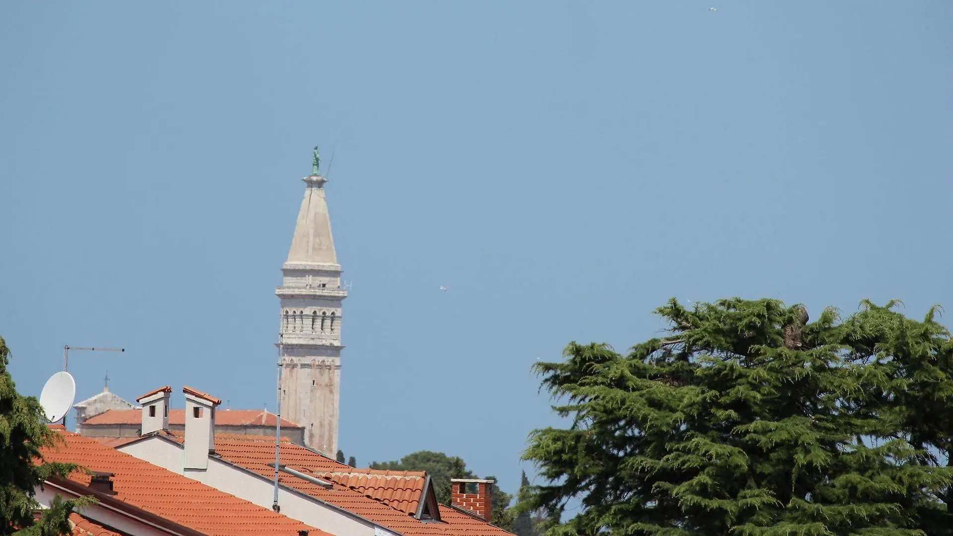 *** Guest house Rooms And Apartments Sally Rovinj Croatia