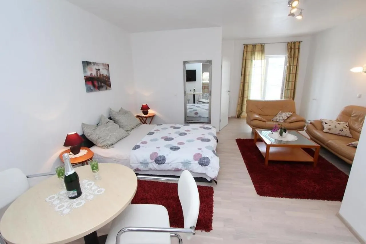 Pensjonat Rooms And Apartments Sally Rovinj