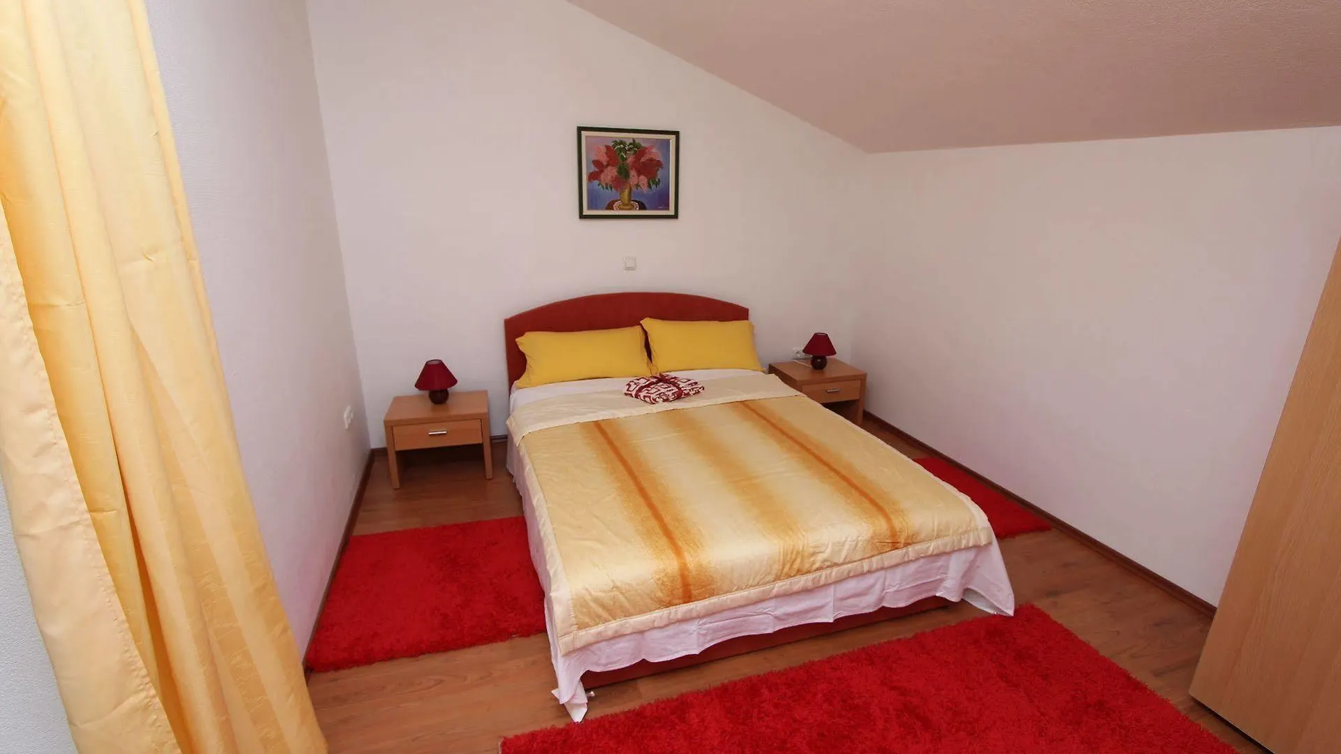 Rooms And Apartments Sally Rovinj 3*,